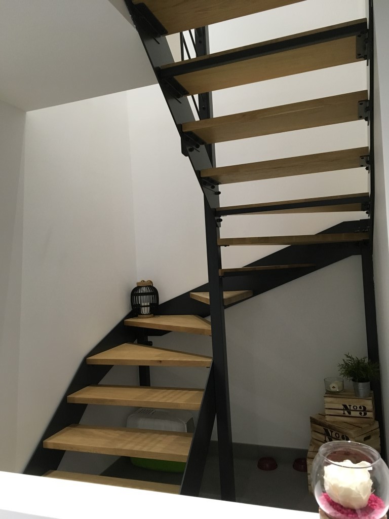 Escalier moderne maison