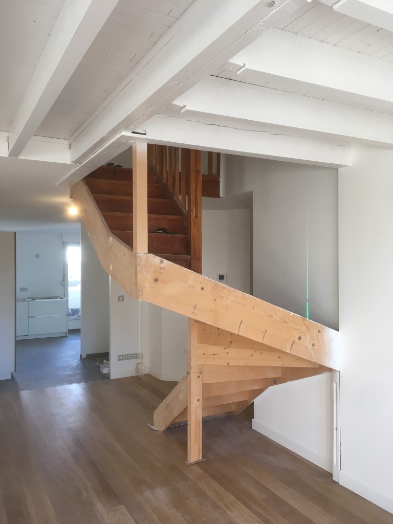 escalier bois avant après