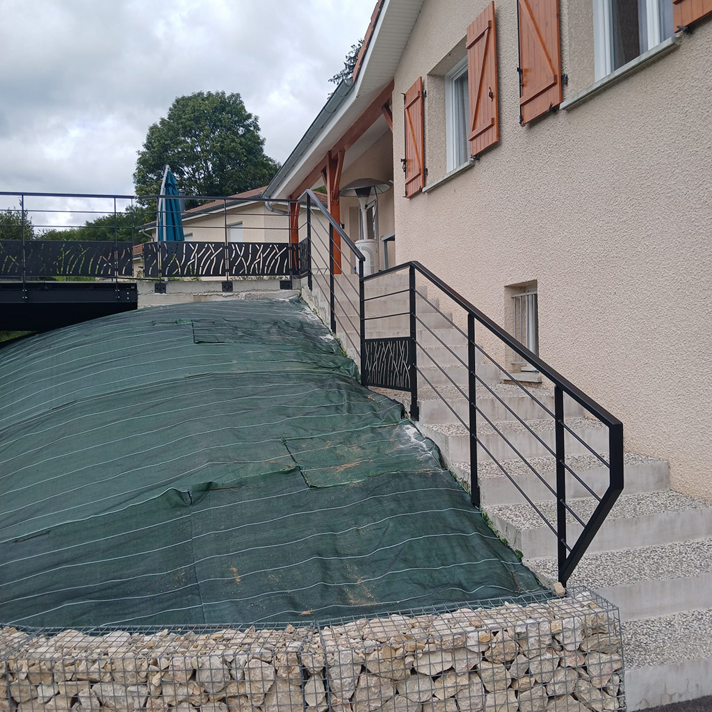 barrière sur-mesure Noir de sécurité escalier et terrasse